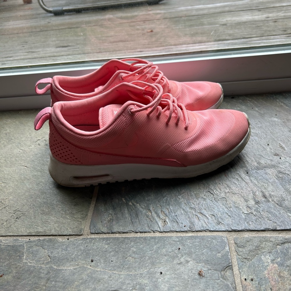 Nike AirMax Womens Size 8